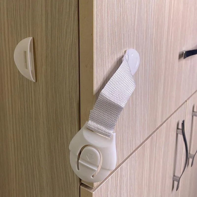 Set protectii Coccolle usi/sertare autoadezive